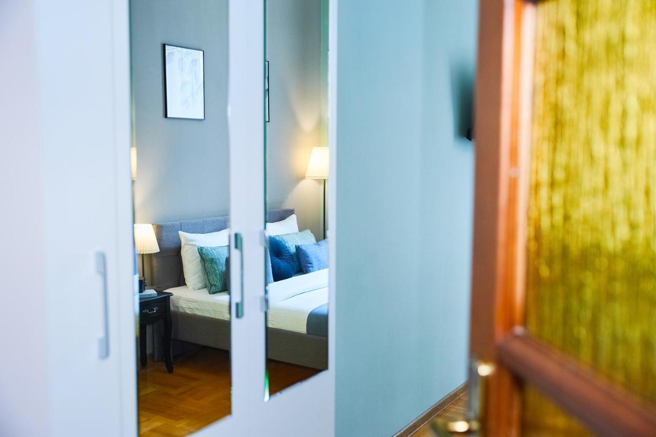 Cozy Apartment, 5Mins To Opera Lviv Exterior photo